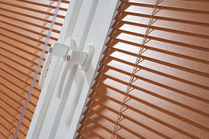 Жалюзи горизонтальные